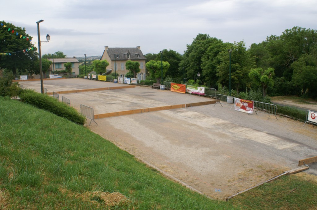 La place du Couderc dans la configuration retenue lors des championnats triplettes en 2014. 