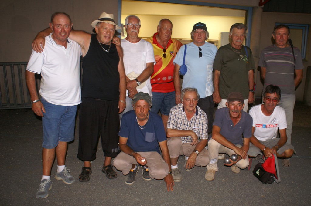 Les équipes demi-finalistes de cette 1èere édition du Grand-Vétérans triplettes vétérans de Saint-Côme.