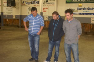 Lagarde - Caulet - Charrière, ici lors de la dernière mène de la demi-finale les opposant aux Gaillacois de Ghrifa. Les Aveyronnais l'emporteront finalement 13 à 10.