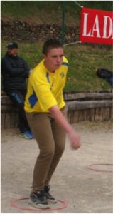 Plutôt milieu que véritable tireur?